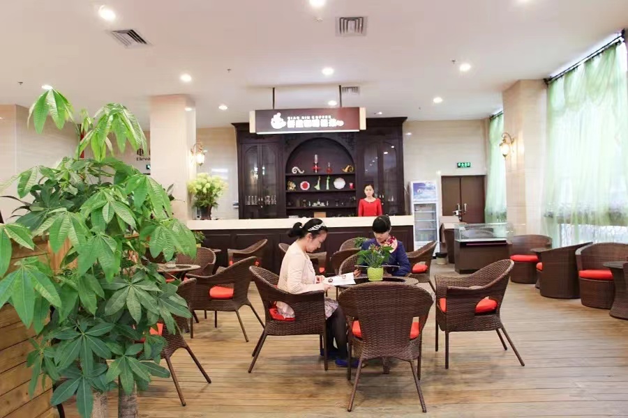 1658805688938558.jpg 1656751172346959.jpg